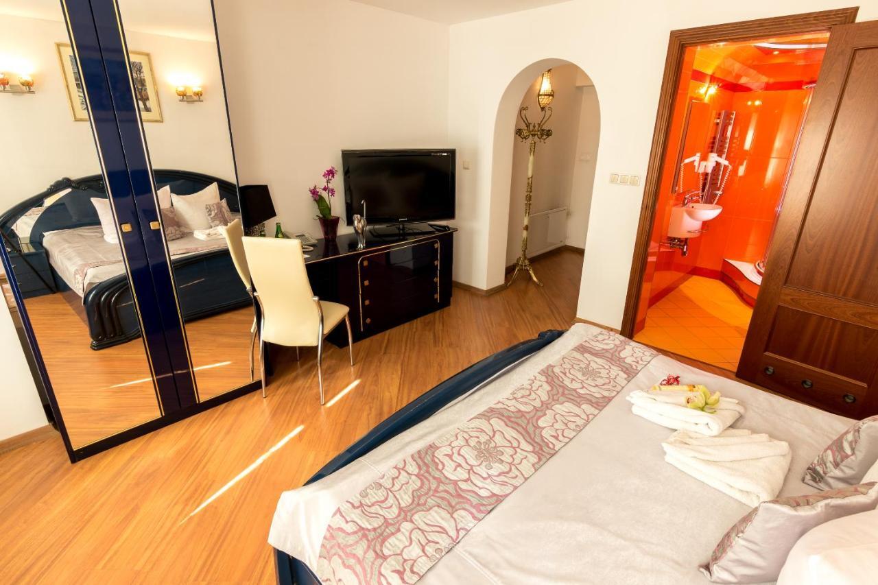 My Warsaw Residence - Czarny Kot Экстерьер фото